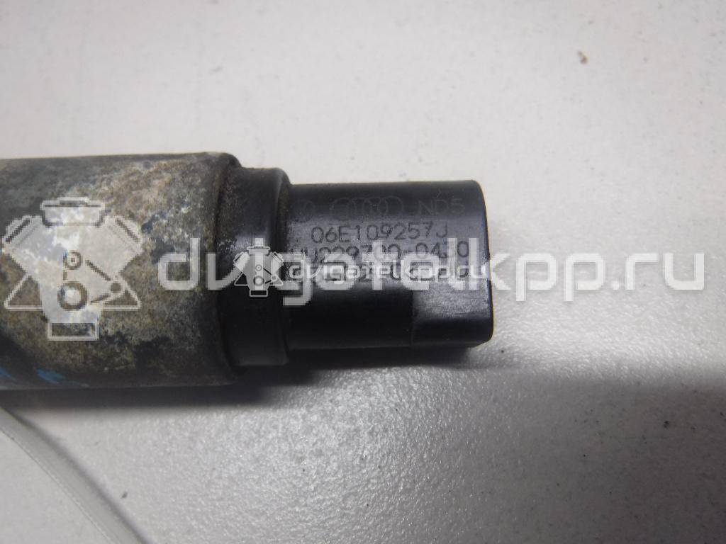 Фото Клапан электромагн. изменения фаз ГРМ  06E109257F для Audi A4 / A6 / A3 / Tt / A8 {forloop.counter}}