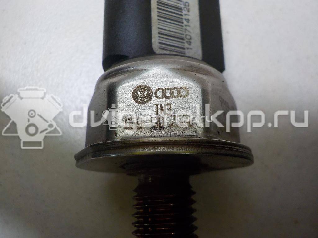 Фото Датчик давления топлива  059130758E для Audi A4 / A6 / A5 / A8 / Q7 {forloop.counter}}