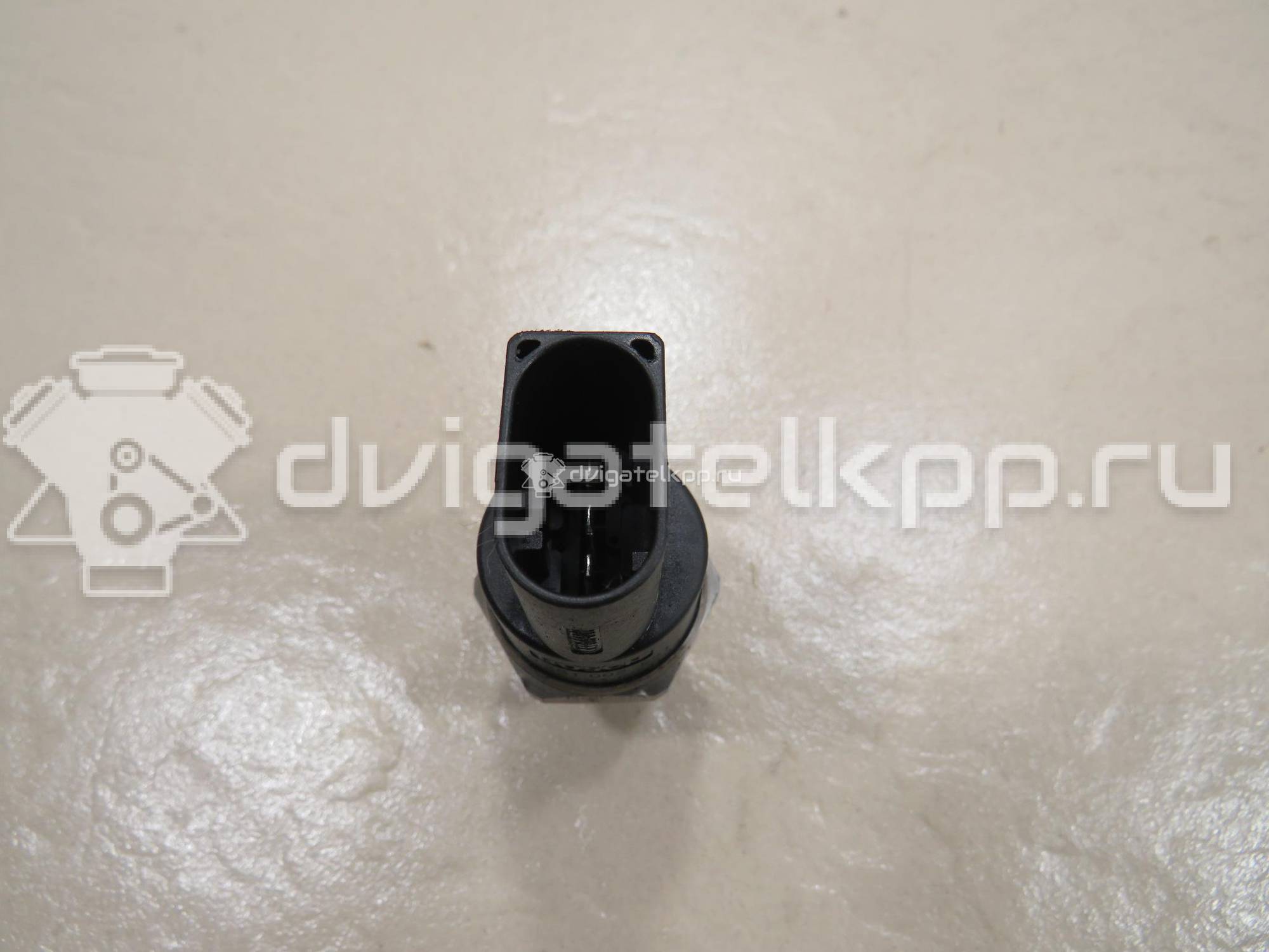 Фото Датчик давления топлива  059130758 для Audi A8 / A4 / A6 {forloop.counter}}