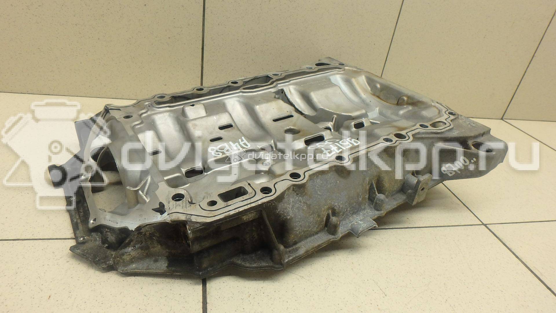 Фото Поддон масляный двигателя  06h103603ak для Audi A5 / A4 / A6 {forloop.counter}}