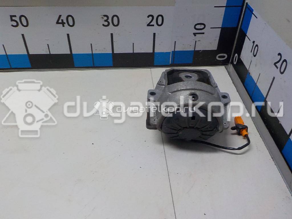 Фото Опора двигателя левая  8R0199381Q для Audi A5 / A4 / Q5 {forloop.counter}}