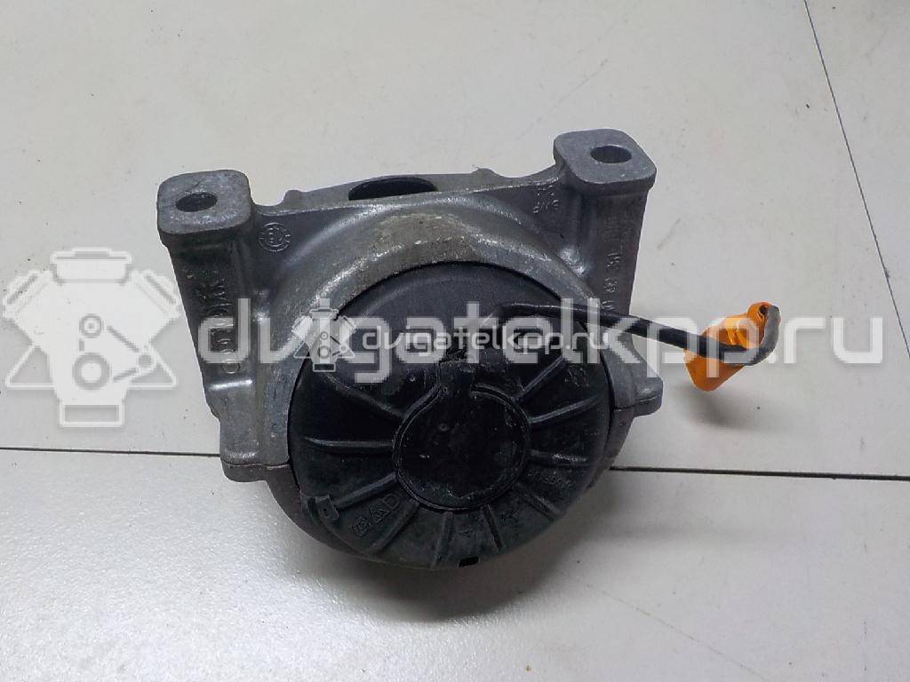 Фото Опора двигателя левая  8R0199381Q для Audi A5 / A4 / Q5 {forloop.counter}}