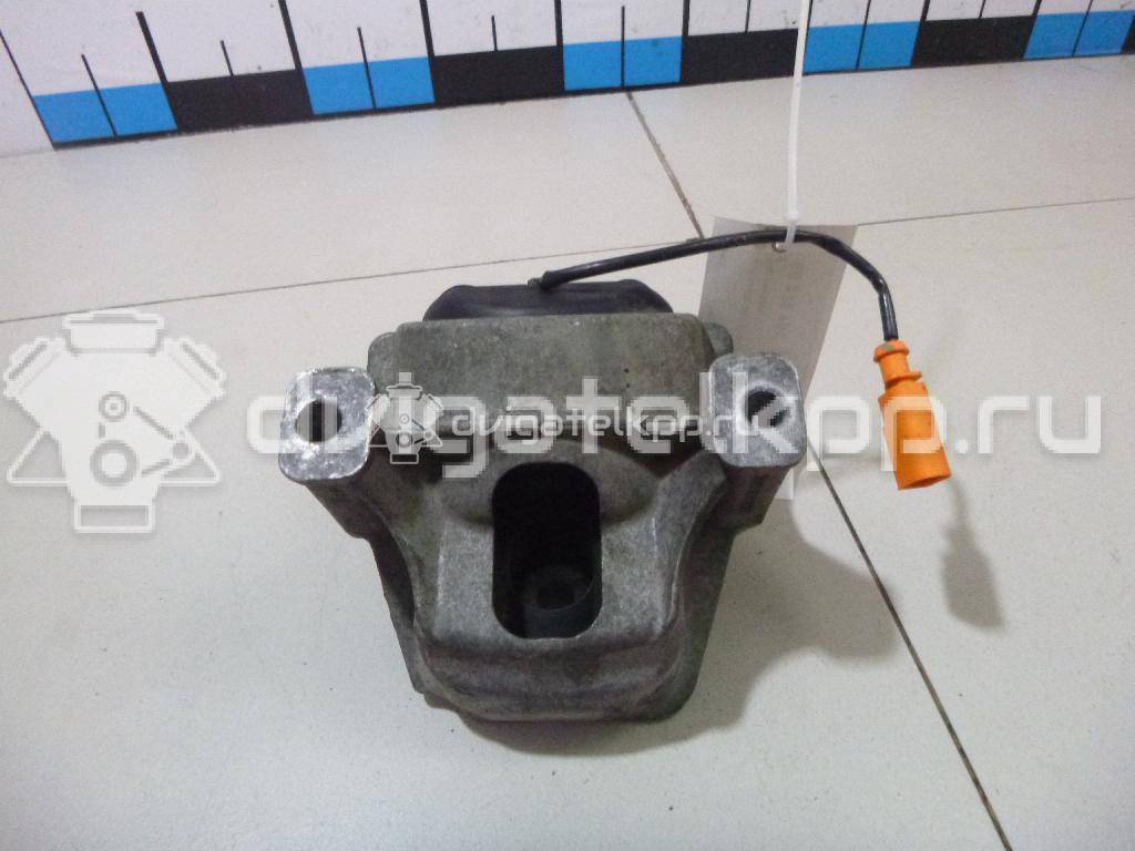 Фото Опора двигателя левая  8R0199381C для Audi Q5 / A5 / A4 / A6 {forloop.counter}}