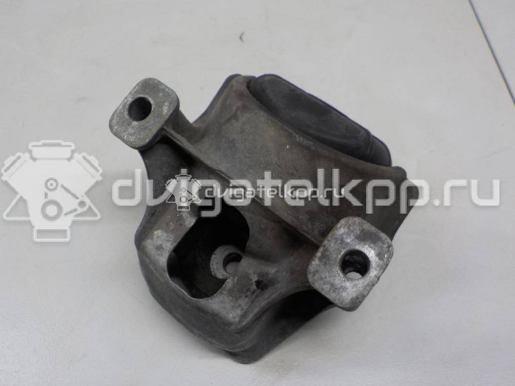 Фото Опора двигателя правая  8R0199381AL для Audi A5 / A4 / Q5 {forloop.counter}}