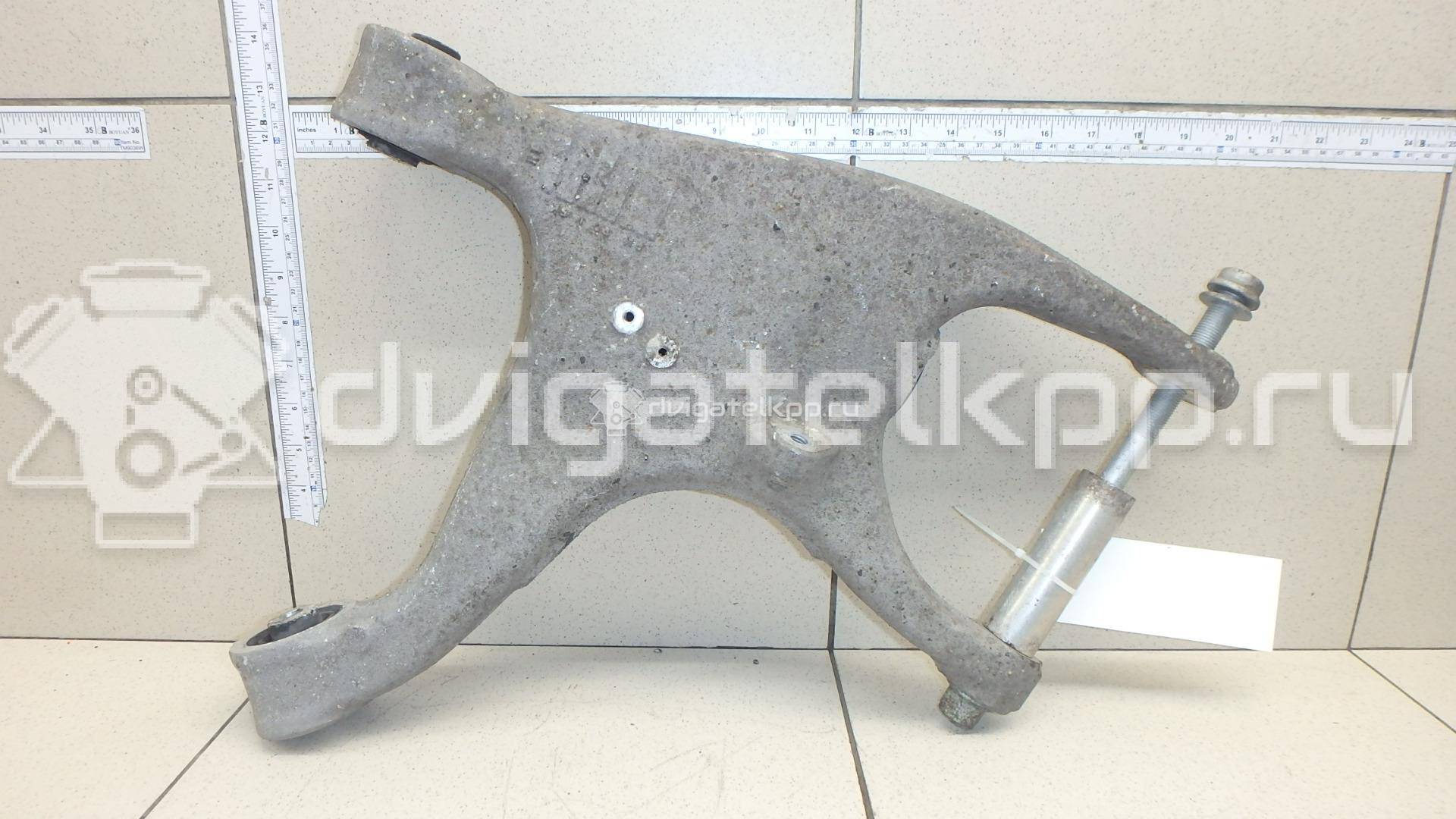 Фото Рычаг задний нижний левый  8k0505311j для Audi A5 / A4 / A6 {forloop.counter}}