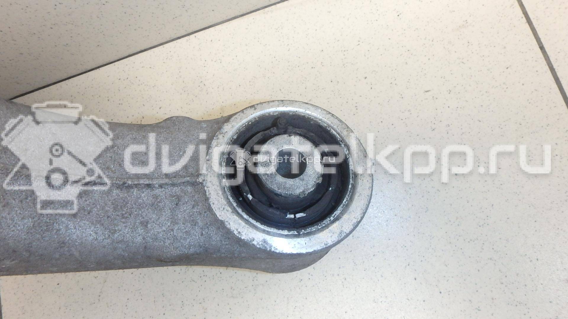 Фото Рычаг задний нижний правый  8k0505312j для Audi A5 / A4 / A6 {forloop.counter}}