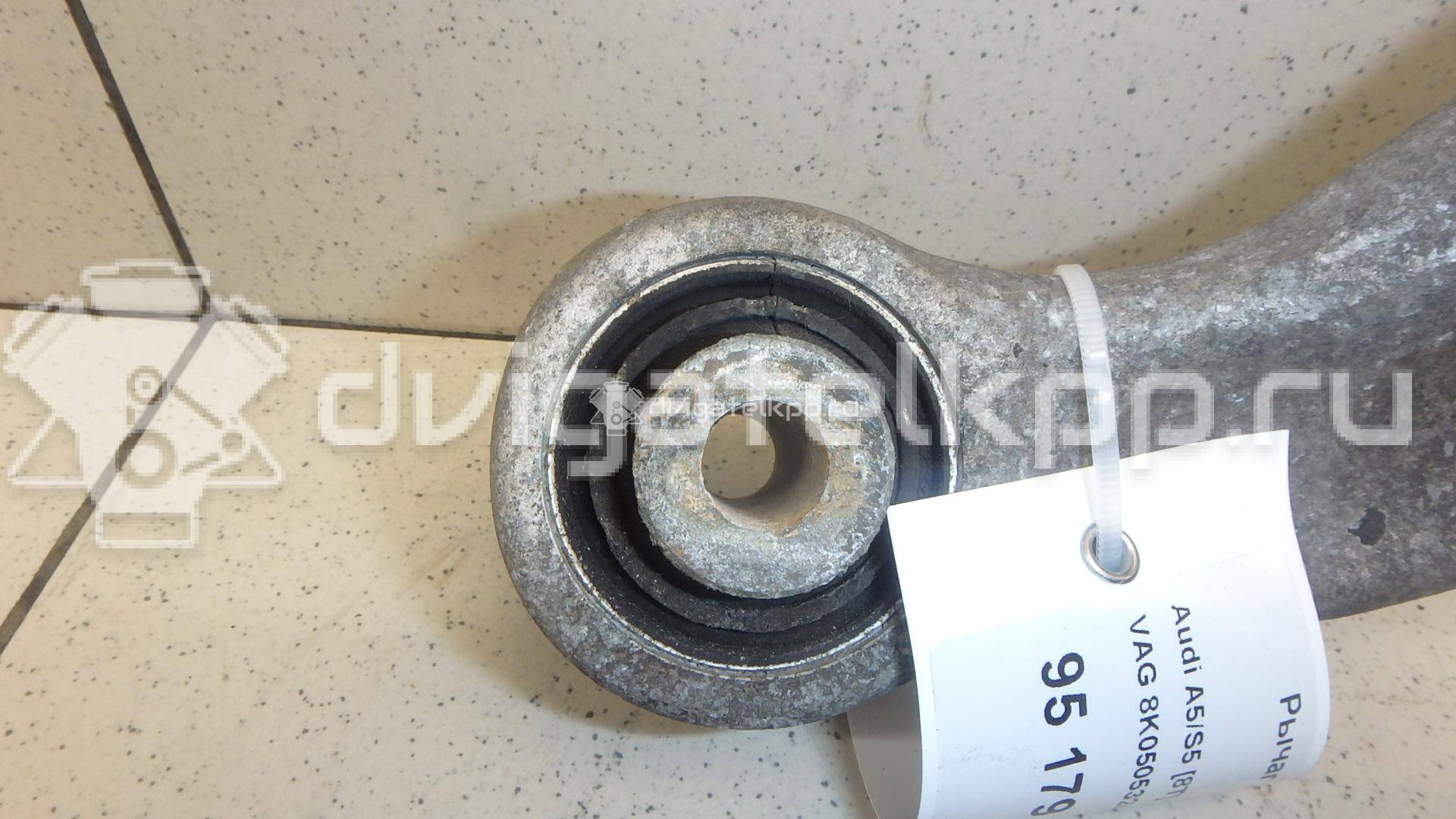 Фото Рычаг задний верхний правый  8K0505324F для Audi A4 / A6 / A5 / A8 / Q5 {forloop.counter}}