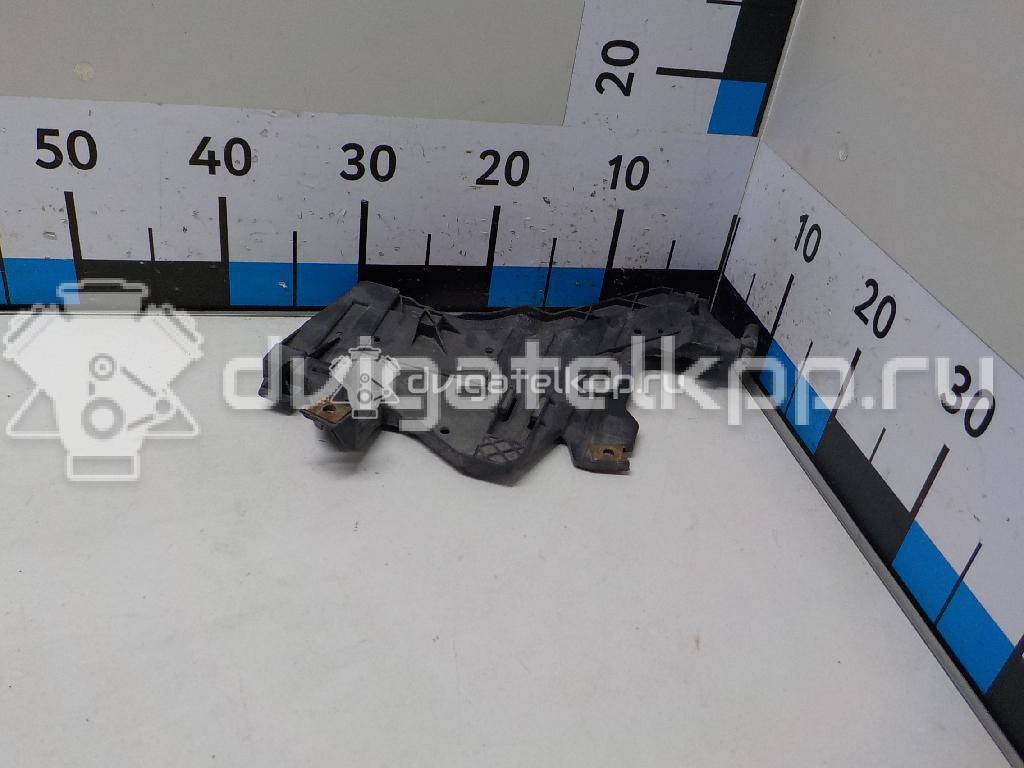 Фото Кронштейн крепления фары  8K0941453 для Audi A4 {forloop.counter}}