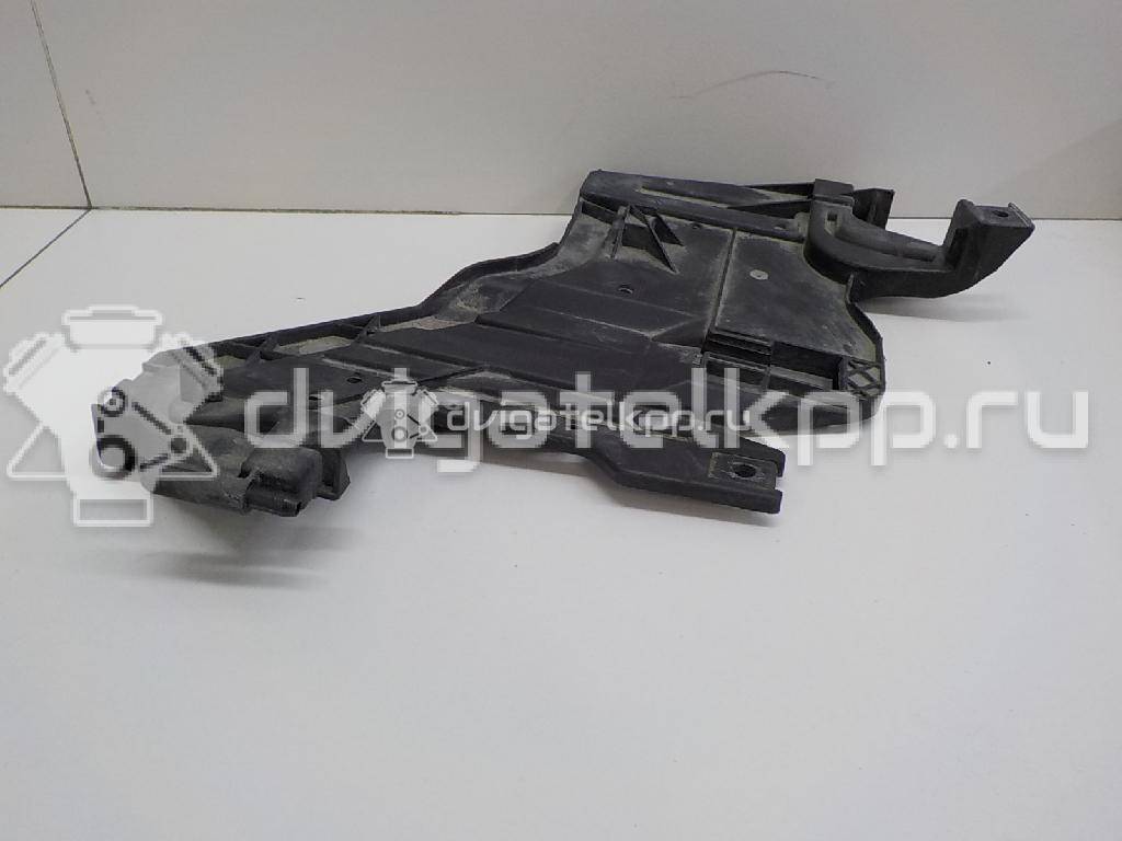 Фото Кронштейн крепления фары  8k0941454 для Audi A4 {forloop.counter}}