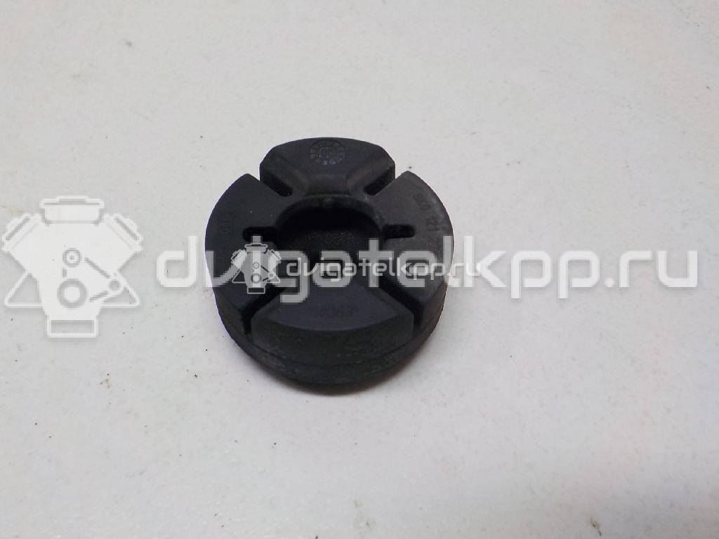 Фото Подушка радиатора  8K0121276A для audi A4 [B8] {forloop.counter}}