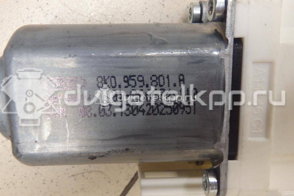 Фото Стеклоподъемник электр. передний левый  8K0837461A для Audi A4 {forloop.counter}}