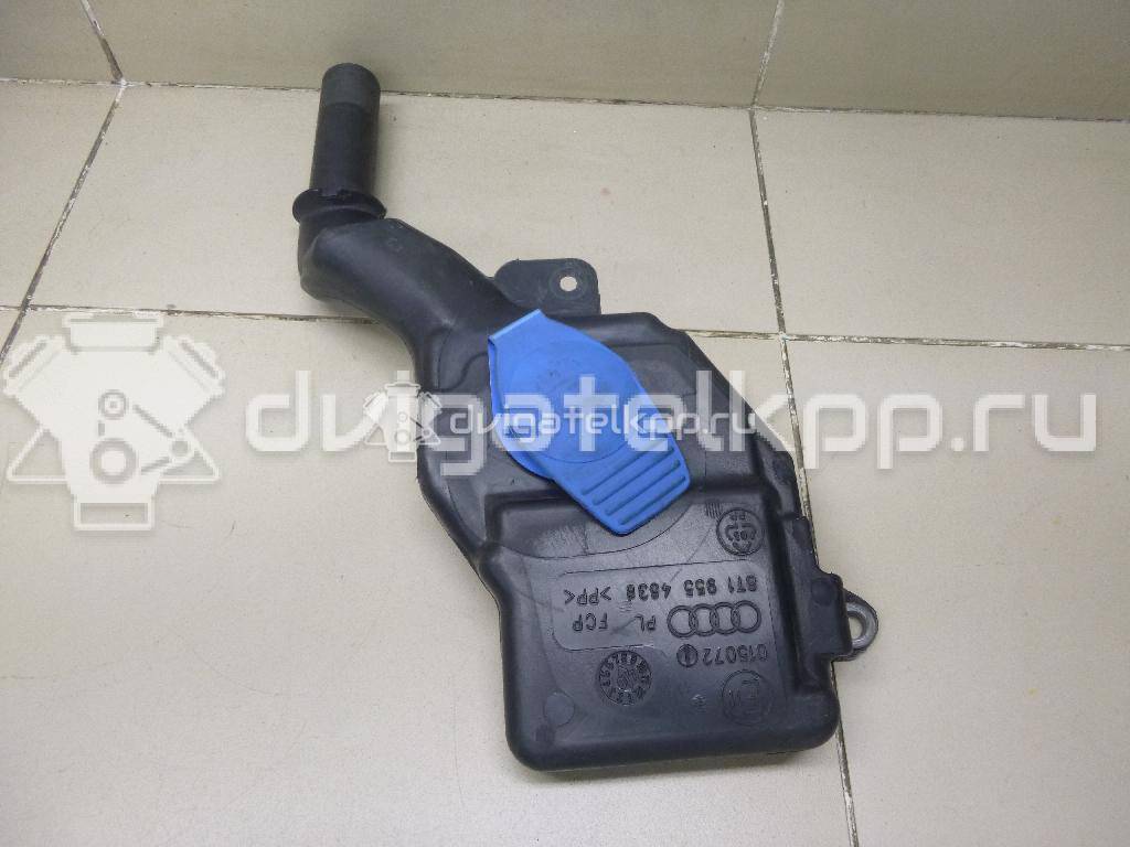 Фото Горловина бачка омывателя  8T1955463B для audi A4 [B8] {forloop.counter}}