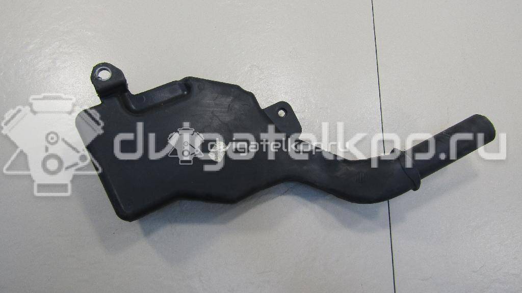 Фото Горловина бачка омывателя  8t1955463b для audi A4 [B8] {forloop.counter}}