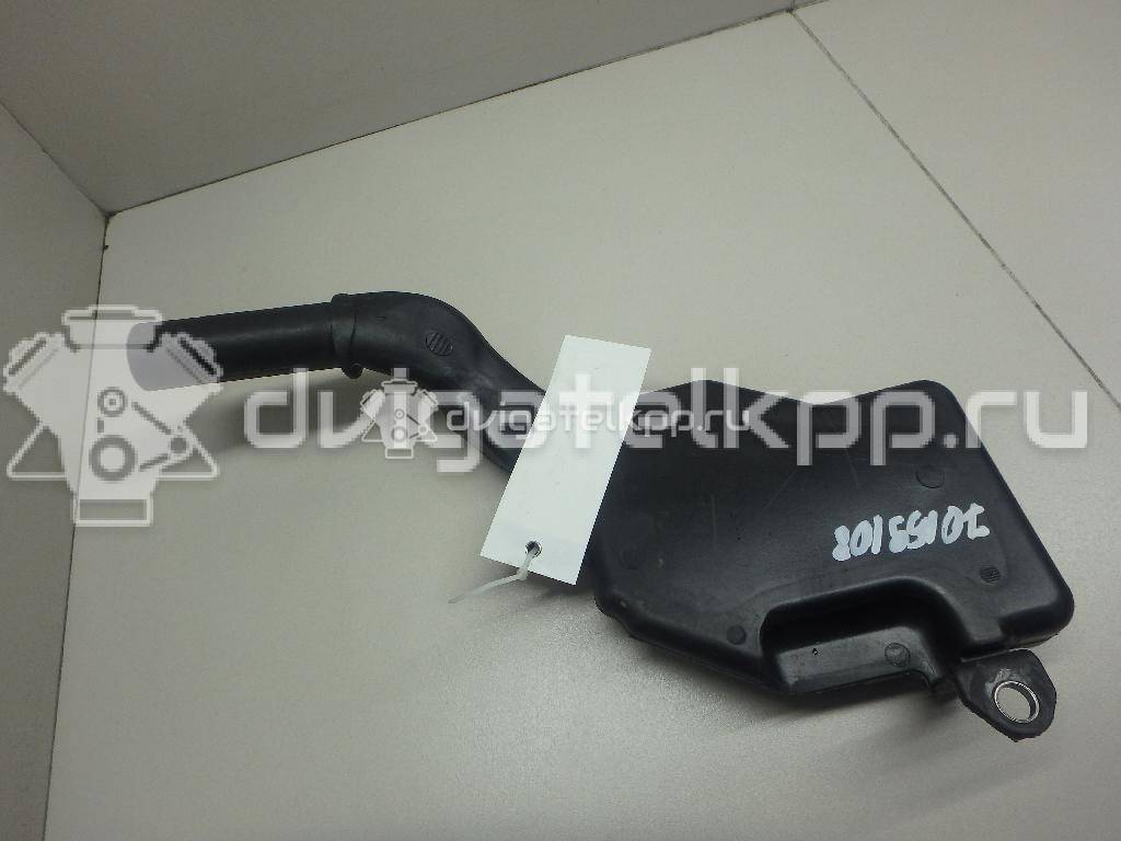 Фото Горловина бачка омывателя  8t1955463b для audi A4 [B8] {forloop.counter}}