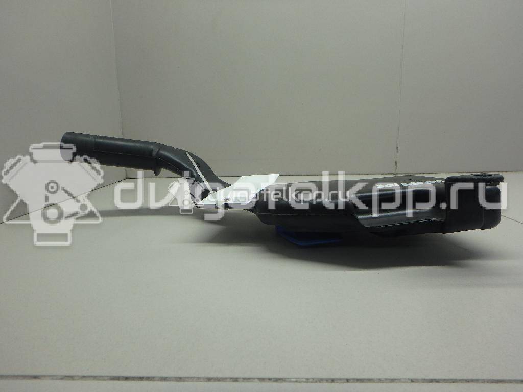 Фото Горловина бачка омывателя  8t1955463b для audi A4 [B8] {forloop.counter}}