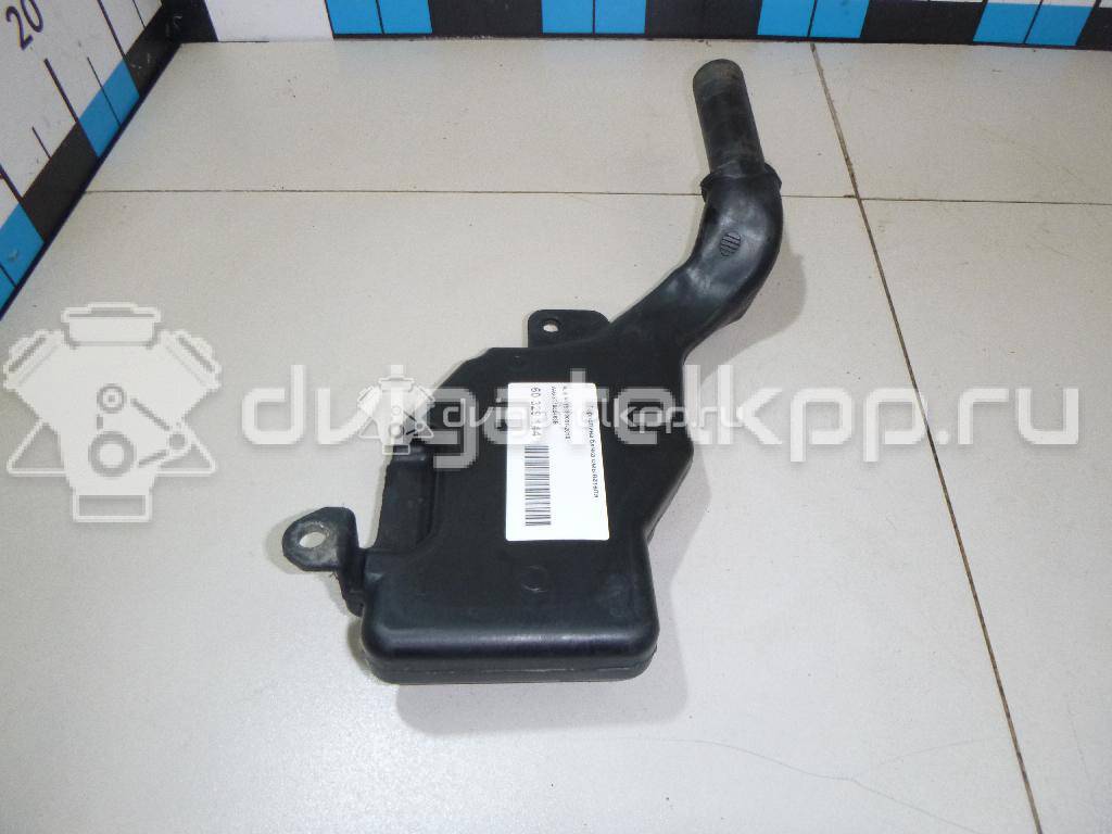 Фото Горловина бачка омывателя  8t1955463b для audi A4 [B8] {forloop.counter}}