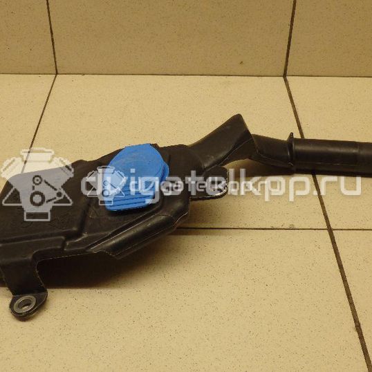 Фото Горловина бачка омывателя  8T1955463B для audi A4 [B8]