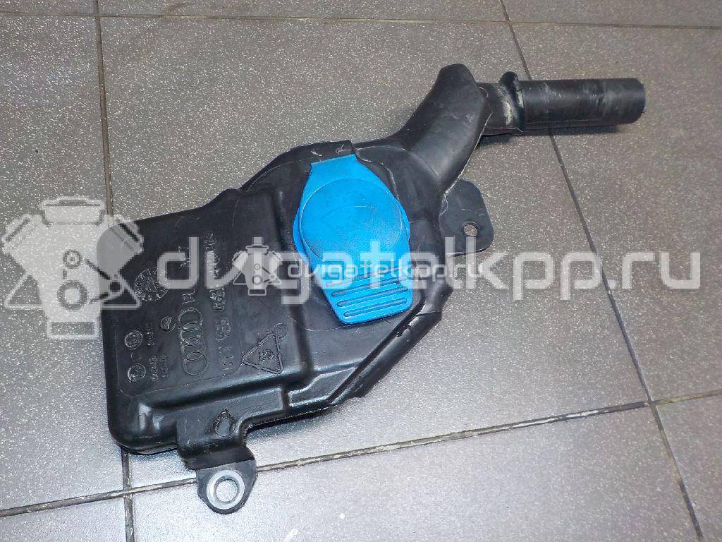 Фото Горловина бачка омывателя  8T1955463B для audi A4 [B8] {forloop.counter}}
