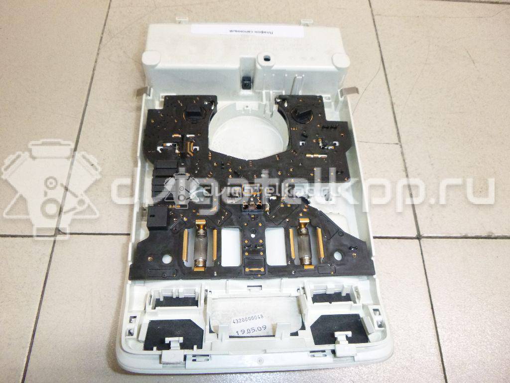 Фото Плафон салонный  8t0947140t64 для audi A4 [B8] {forloop.counter}}