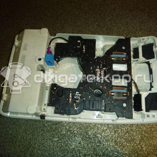Фото Плафон салонный  8T0947140T64 для audi A4 [B8]
