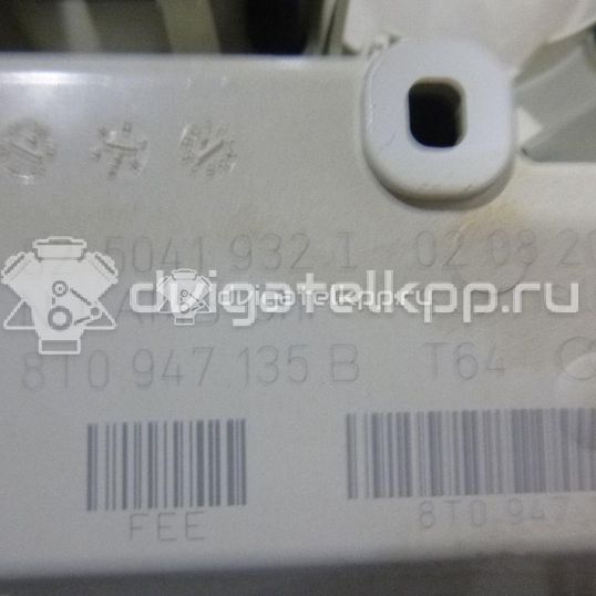 Фото Плафон салонный  8t0947140t64 для audi A4 [B8]