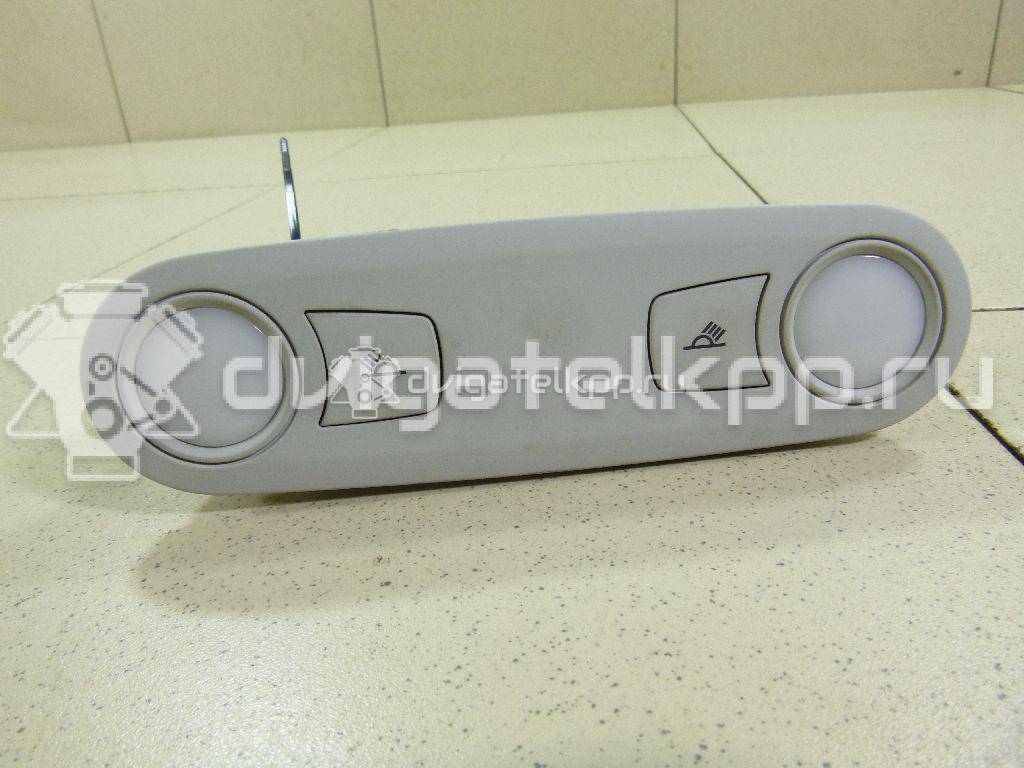 Фото Плафон салонный  8T0947111A для audi A4 [B8] {forloop.counter}}
