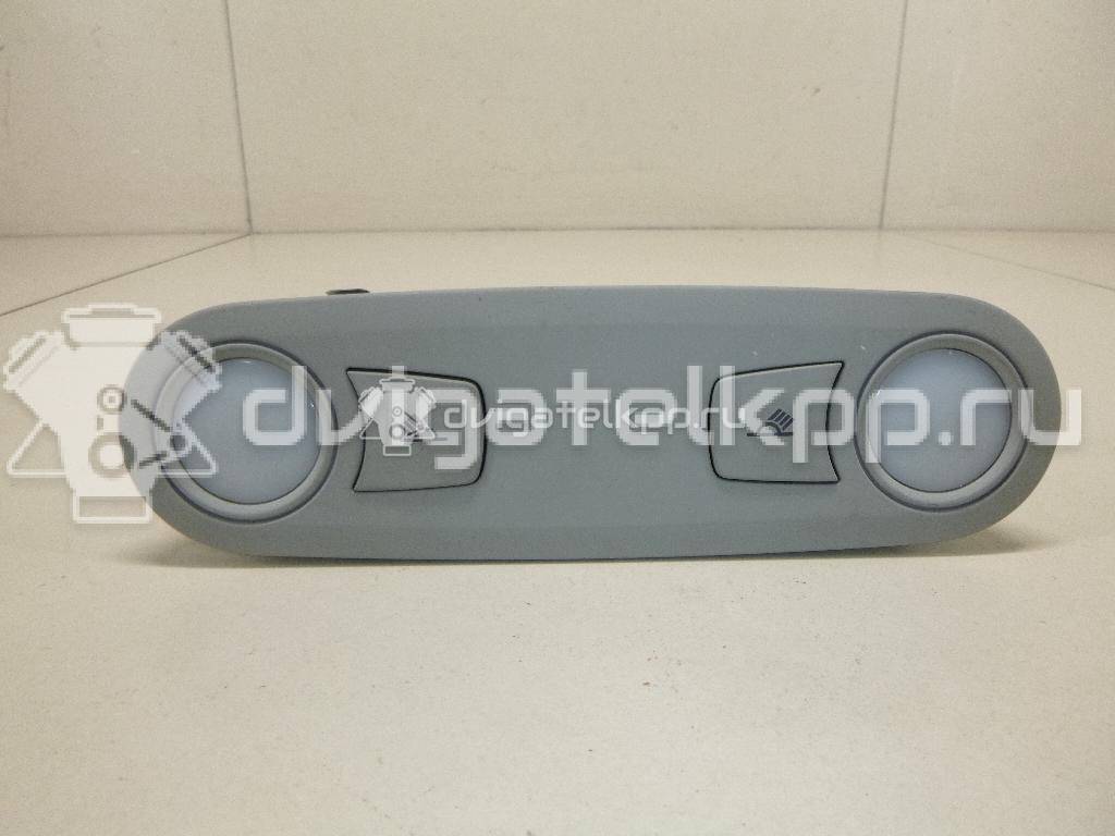 Фото Плафон салонный  8T0947111A13U для audi A4 [B8] {forloop.counter}}