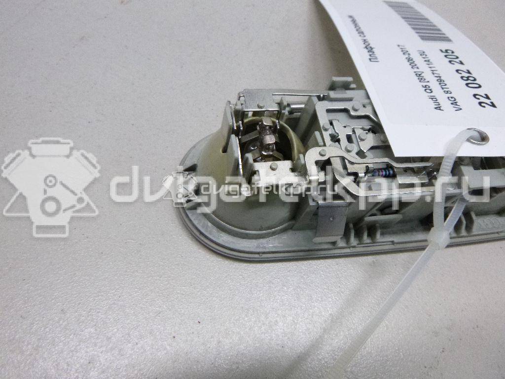 Фото Плафон салонный  8t0947111a13u для audi A4 [B8] {forloop.counter}}