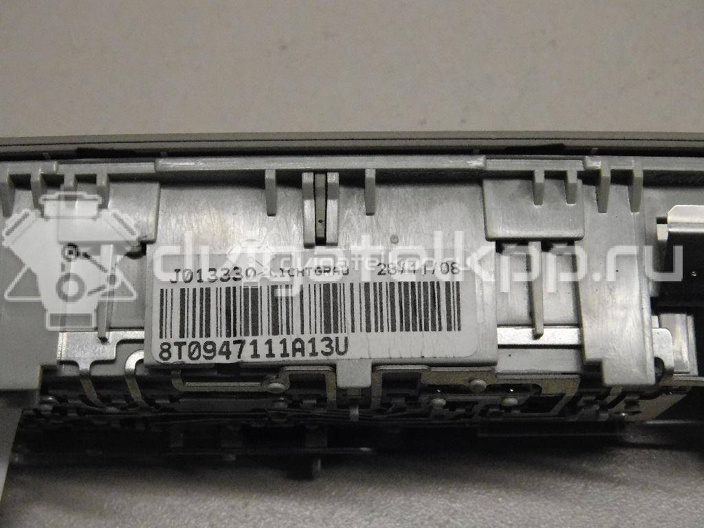 Фото Плафон салонный  8t0947111a13u для audi A4 [B8] {forloop.counter}}