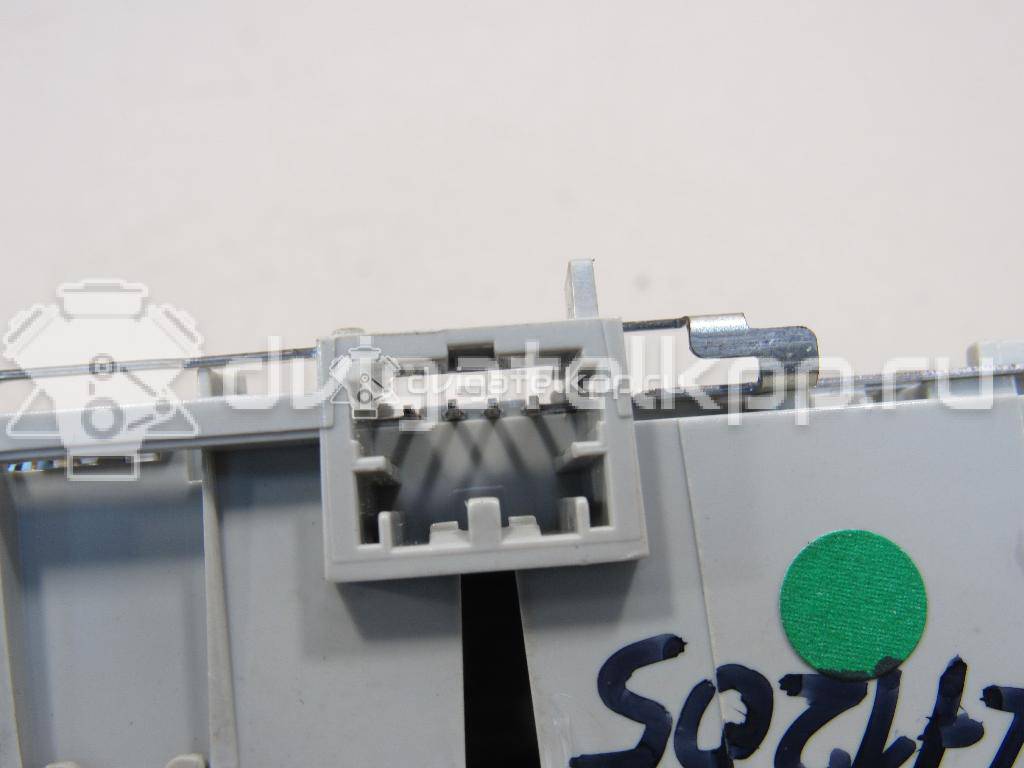 Фото Плафон салонный  8t0947111a13u для audi A4 [B8] {forloop.counter}}