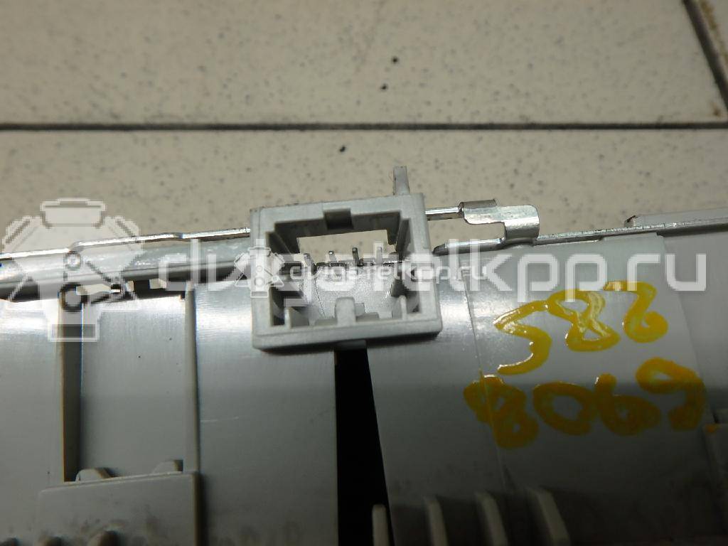 Фото Плафон салонный  8t0947111at64 для audi A4 [B8] {forloop.counter}}