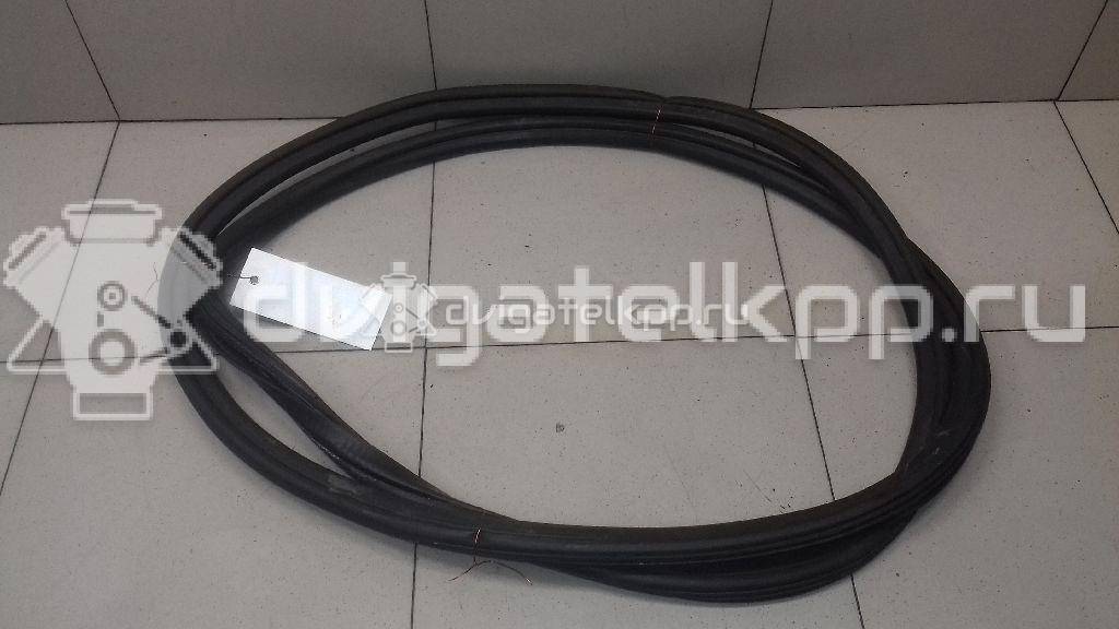Фото Уплотнитель (внутри)  8K0831721E для audi A4 [B8] {forloop.counter}}