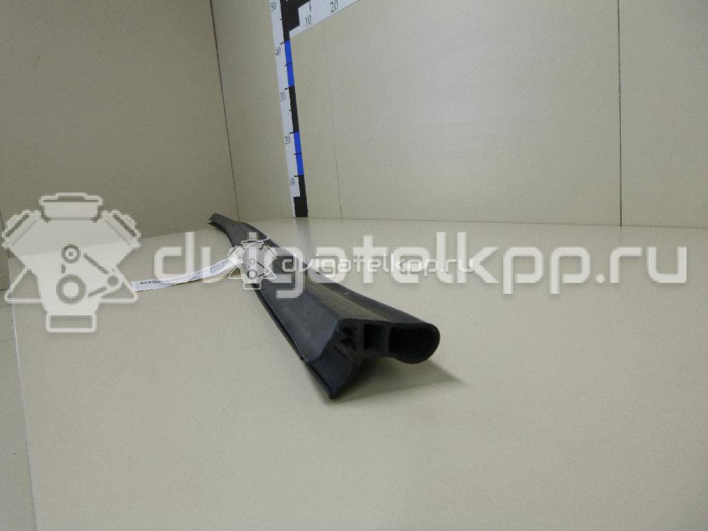 Фото Уплотнитель (внутри)  8T0823723B для audi A4 [B8] {forloop.counter}}