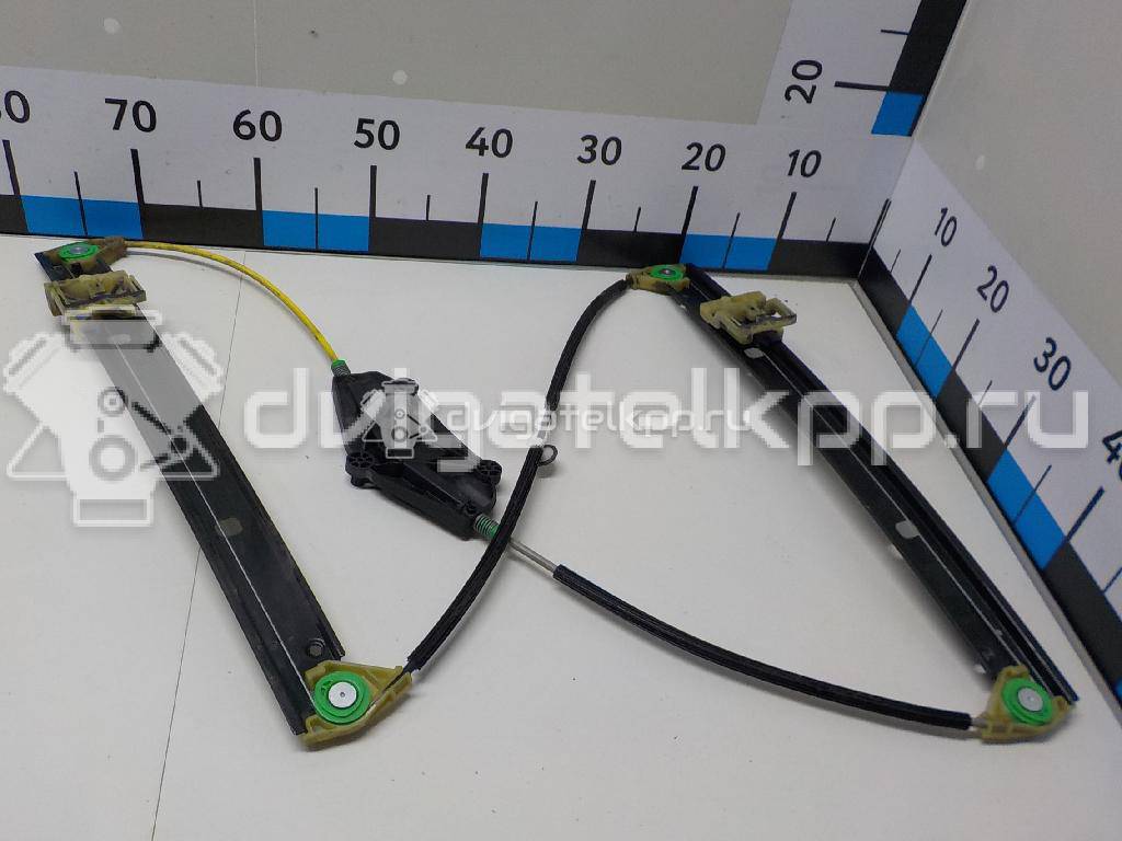 Фото Стеклоподъемник электр. передний правый  8K0837462A для Audi A4 {forloop.counter}}