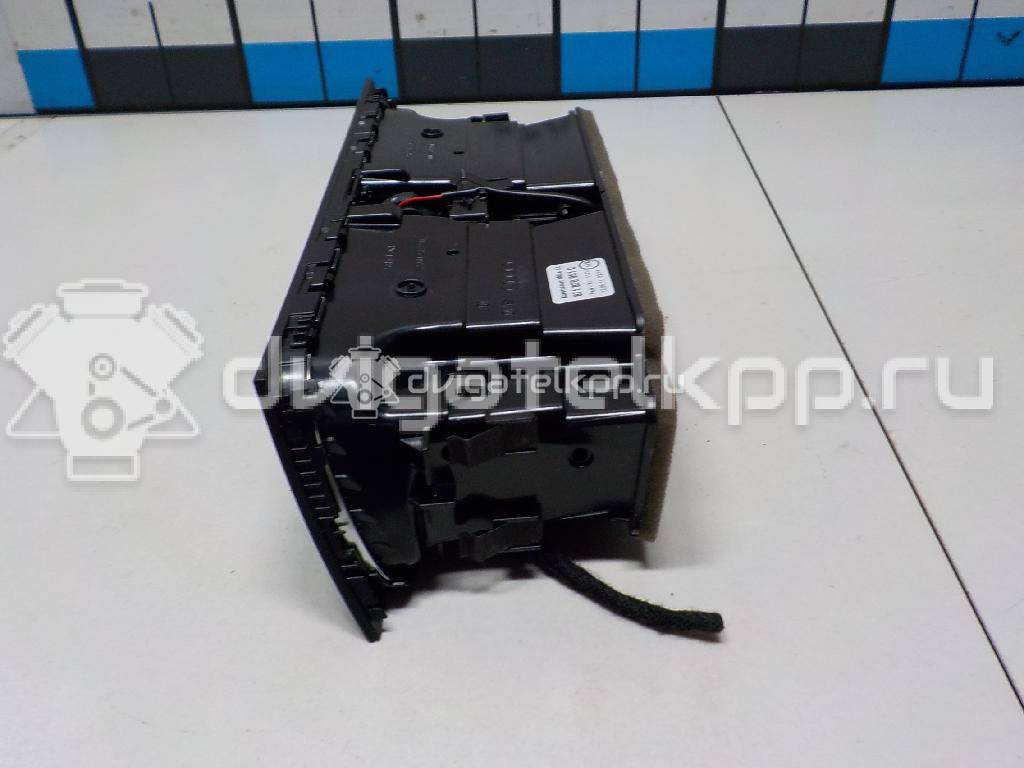 Фото Дефлектор воздушный  8T1820951CWVF для audi A4 [B8] {forloop.counter}}