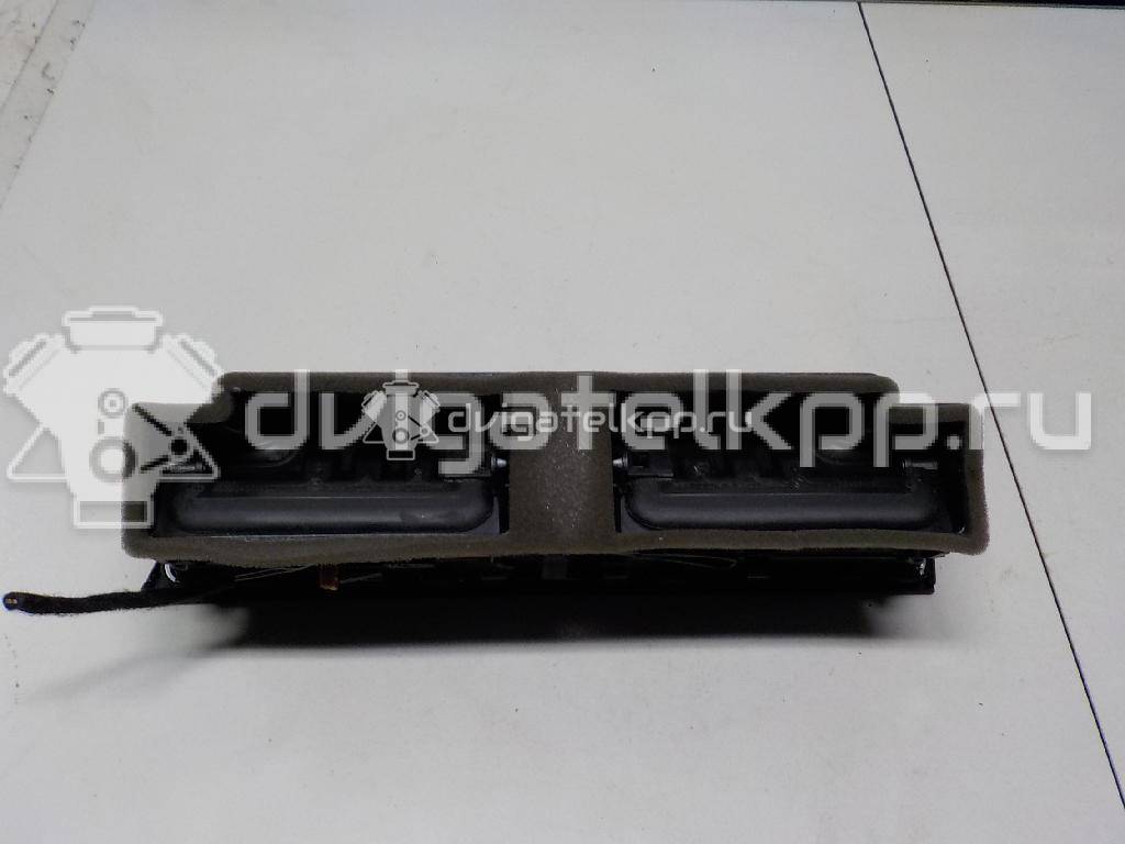 Фото Дефлектор воздушный  8T1820951CWVF для audi A4 [B8] {forloop.counter}}