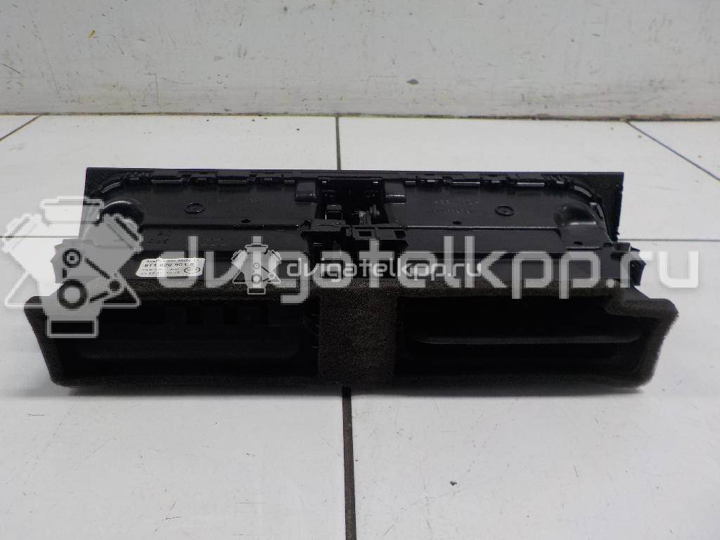 Фото Дефлектор воздушный  8t1820951cwvf для audi A4 [B8] {forloop.counter}}