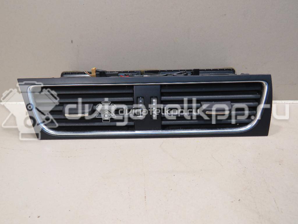 Фото Дефлектор воздушный  8t1820951cwvf для audi A4 [B8] {forloop.counter}}