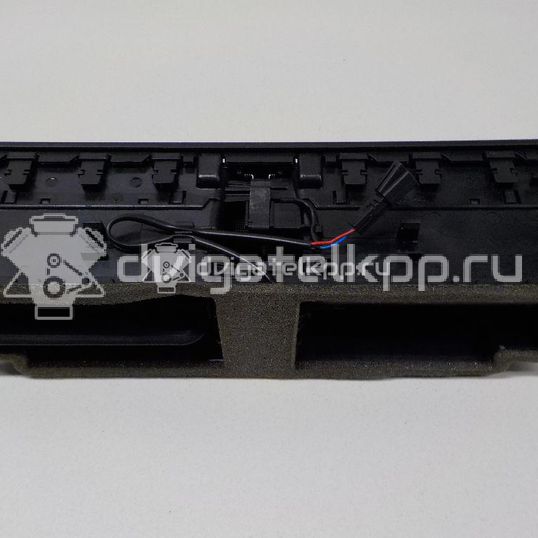 Фото Дефлектор воздушный  8T1820951CWVF для audi A4 [B8]