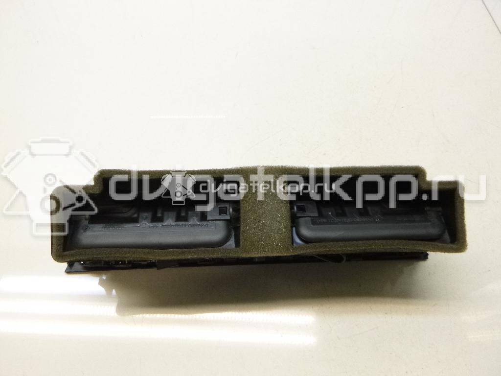 Фото Дефлектор воздушный  8T1820951CWVF для audi A4 [B8] {forloop.counter}}