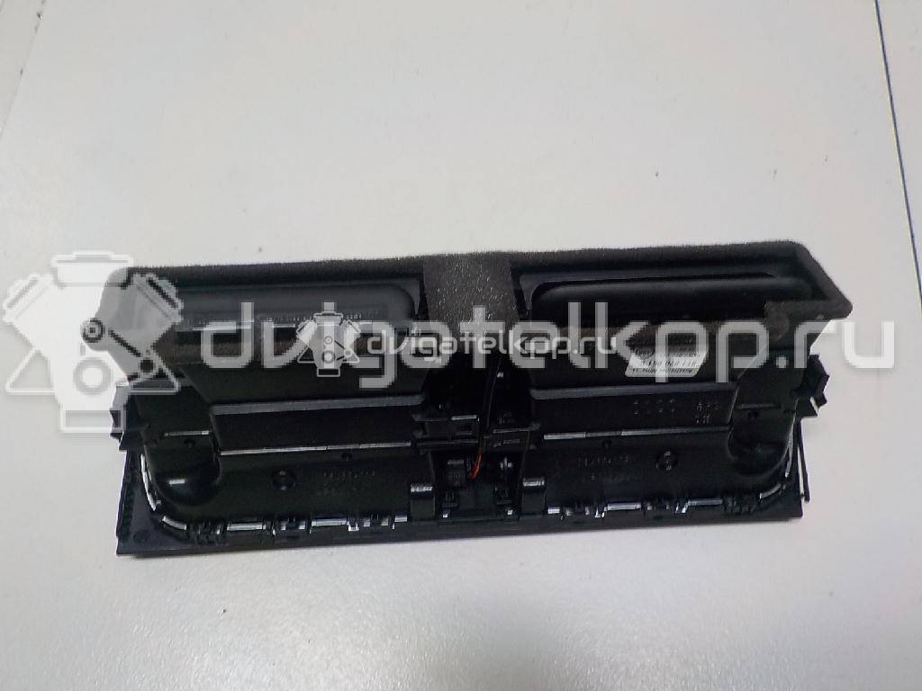 Фото Дефлектор воздушный  8t1820951cwvf для audi A4 [B8] {forloop.counter}}