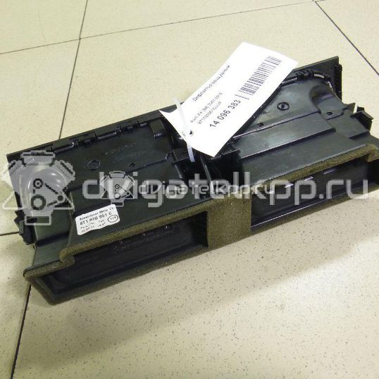 Фото Дефлектор воздушный  8t1820951cwvf для audi A4 [B8]