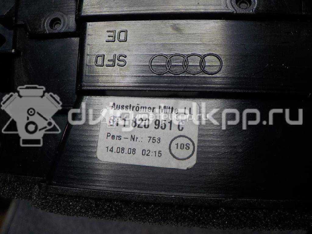 Фото Дефлектор воздушный  8T1820951CWVF для audi A4 [B8] {forloop.counter}}