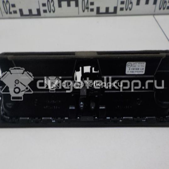 Фото Дефлектор воздушный  8t1820951cwvf для audi A4 [B8]