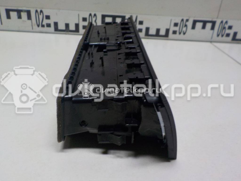 Фото Дефлектор воздушный  8t1820951cwvf для audi A4 [B8] {forloop.counter}}