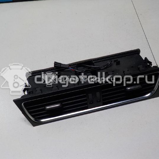 Фото Дефлектор воздушный  8T1820951CWVF для audi A4 [B8]