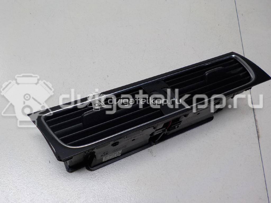 Фото Дефлектор воздушный  8T1820951CWVF для audi A4 [B8] {forloop.counter}}