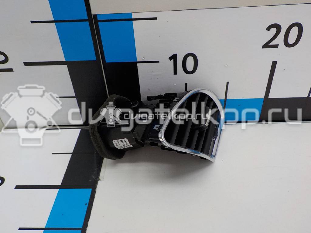 Фото Дефлектор воздушный  8T1820902CWVF для audi A4 [B8] {forloop.counter}}