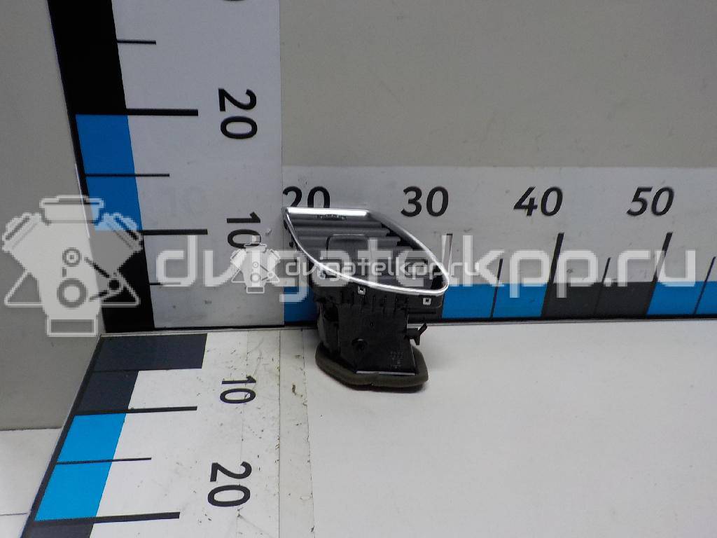 Фото Дефлектор воздушный  8t1820902cwvf для audi A4 [B8] {forloop.counter}}