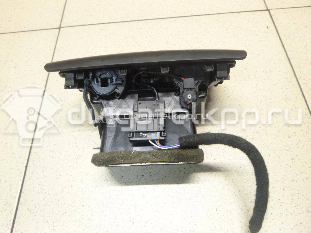 Фото Дефлектор воздушный  8K0819203EWVF для audi A4 [B8] {forloop.counter}}